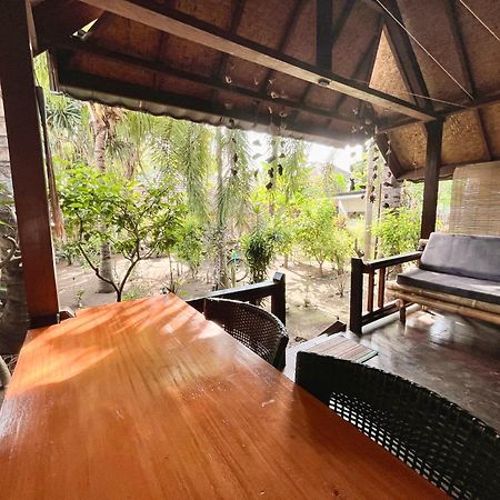 Little Bear Bungalows Gili Air Ngoại thất bức ảnh